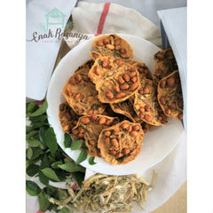 Premium Rempeyek with Anchovies and Products (Rempeyek Ikan Bilis Daun Kari)