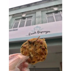 Premium Rempeyek with Anchovies and Products (Rempeyek Ikan Bilis Daun Kari)