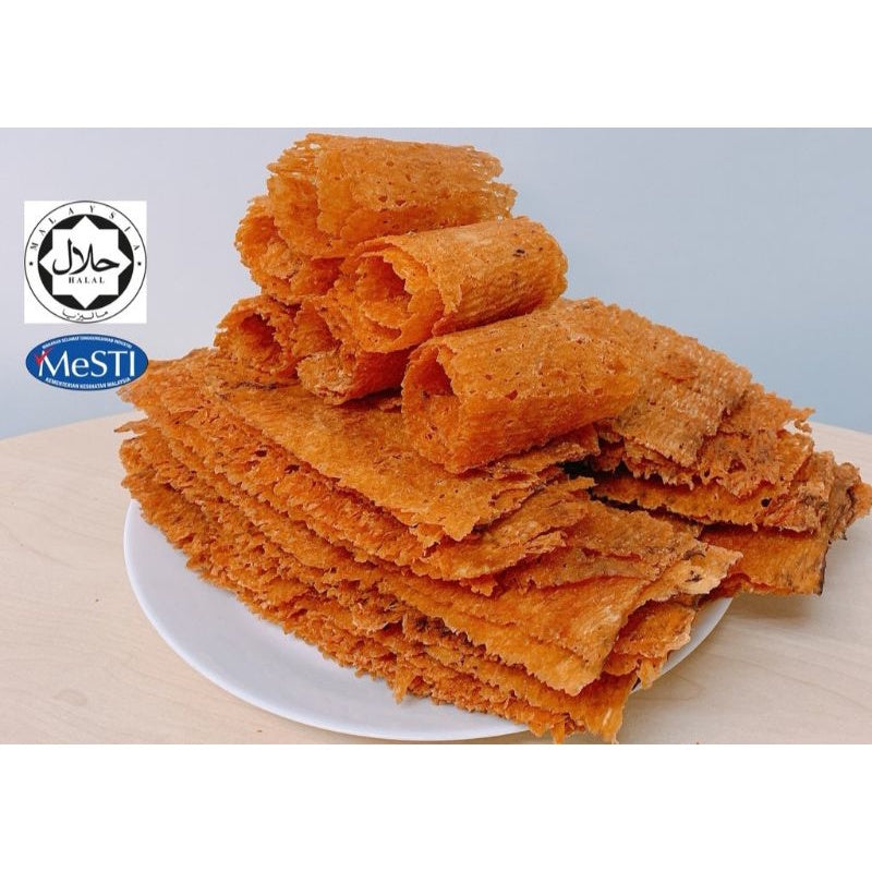 Whale Brand Crispy Cuttlefish Rolls (Sotong Garing Gulung)